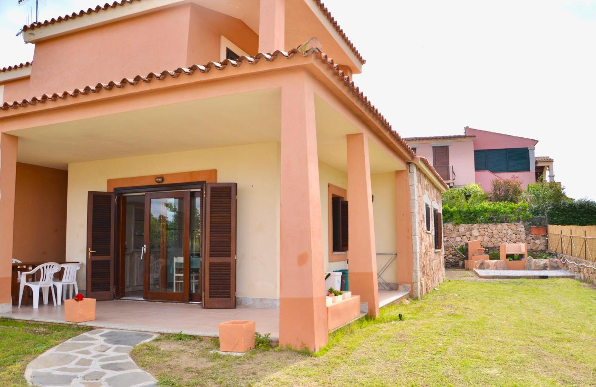 Iss Travel, Gli Asfodeli - Large Apartments With Private Terrace Сан-Теодоро Экстерьер фото